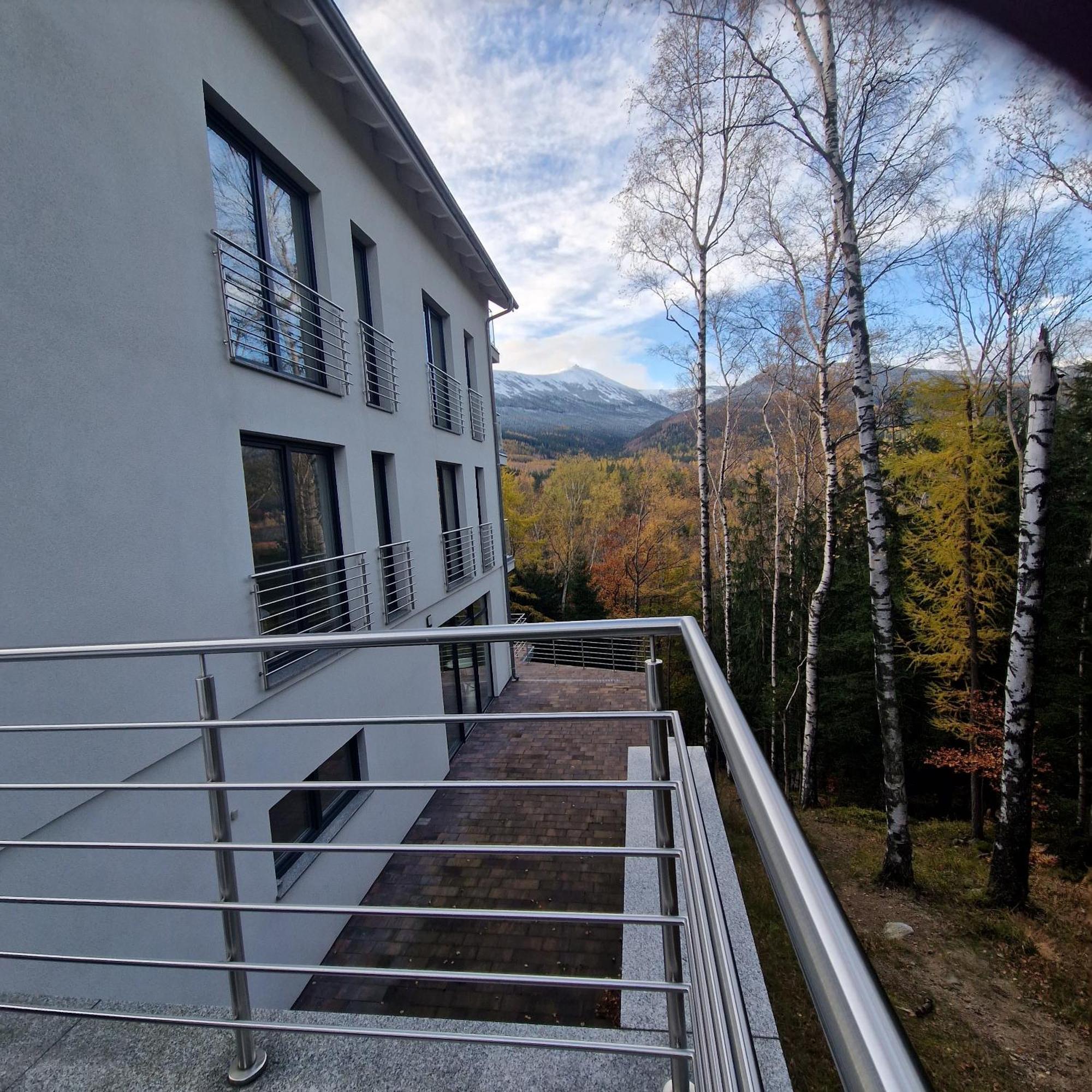 Kado Apartment
